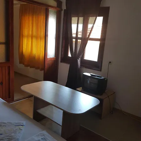 بيت ضيافة Slantse