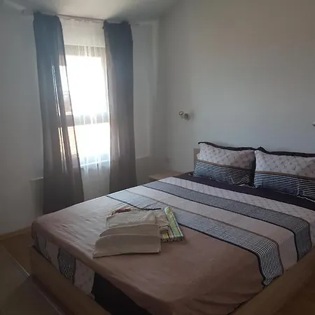 בית הארחה Slantse 3*