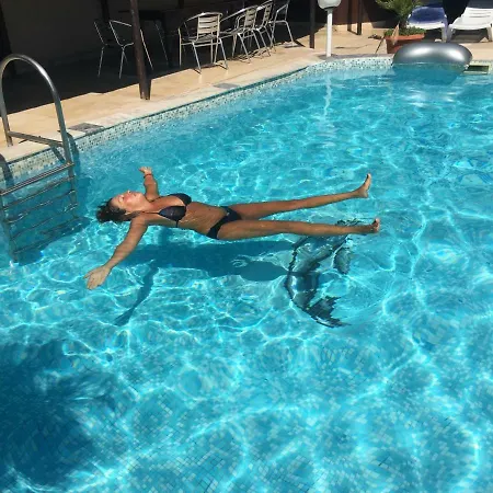 בית הארחה Slantse סוזופול