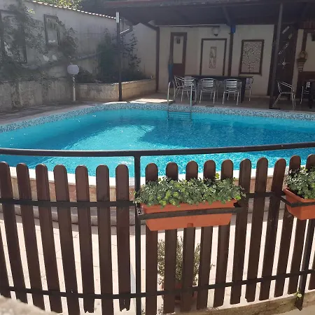 Slantse Maison d'hôtes *