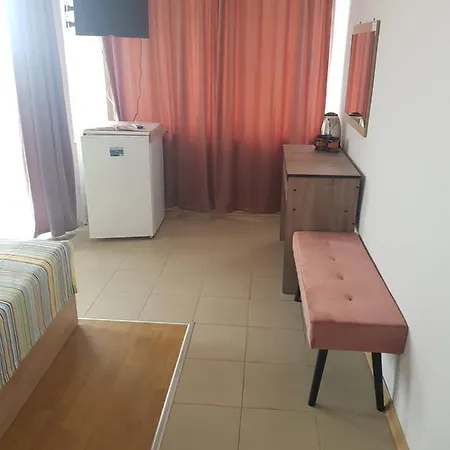 Slantse Penzion 4*