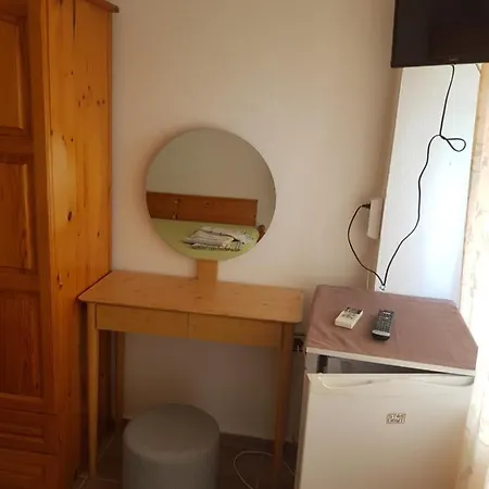 Guest house Slantse 4*