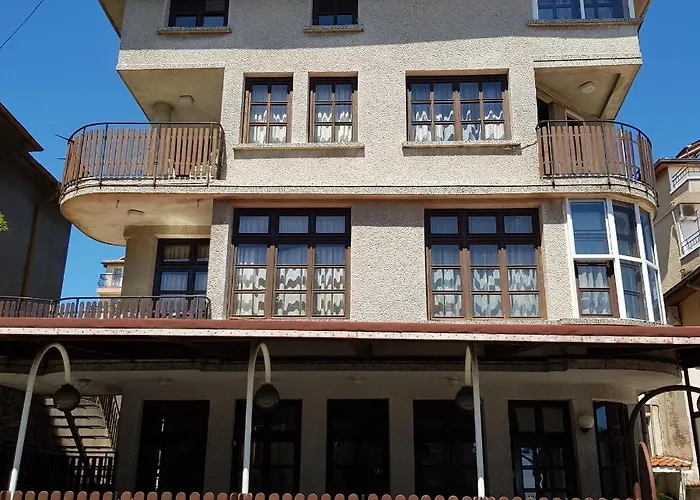 Slantse 게스트하우스