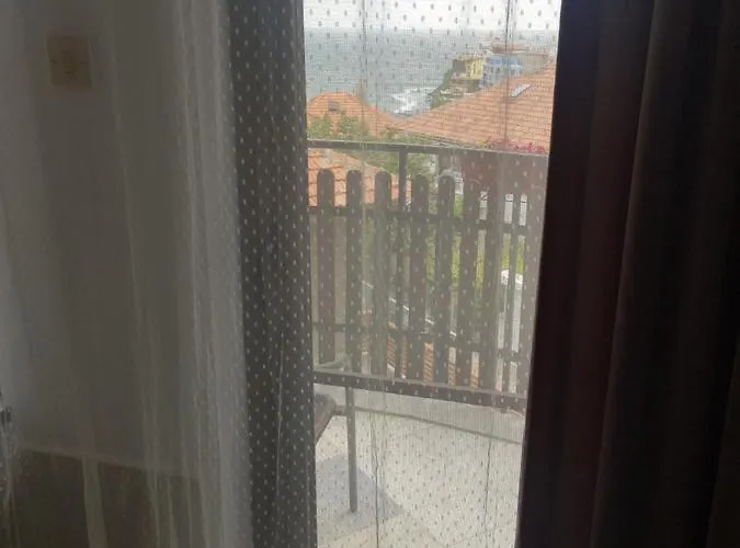 Slantse 招待所 索佐波尔